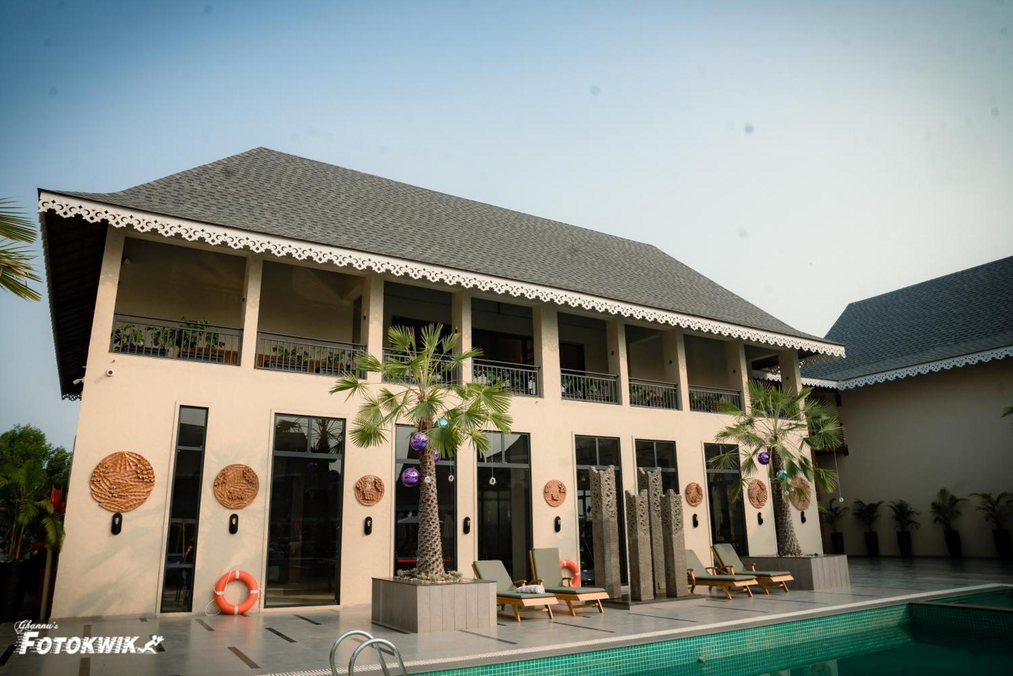Maira Resort And Convention Centre Rāipur Esterno foto