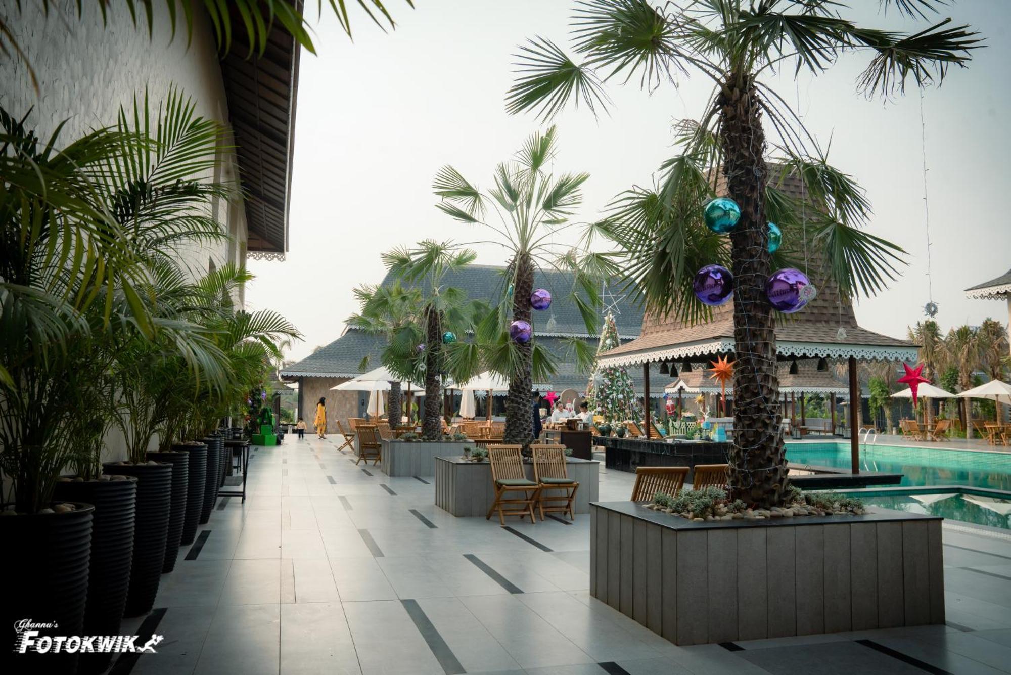 Maira Resort And Convention Centre Rāipur Esterno foto