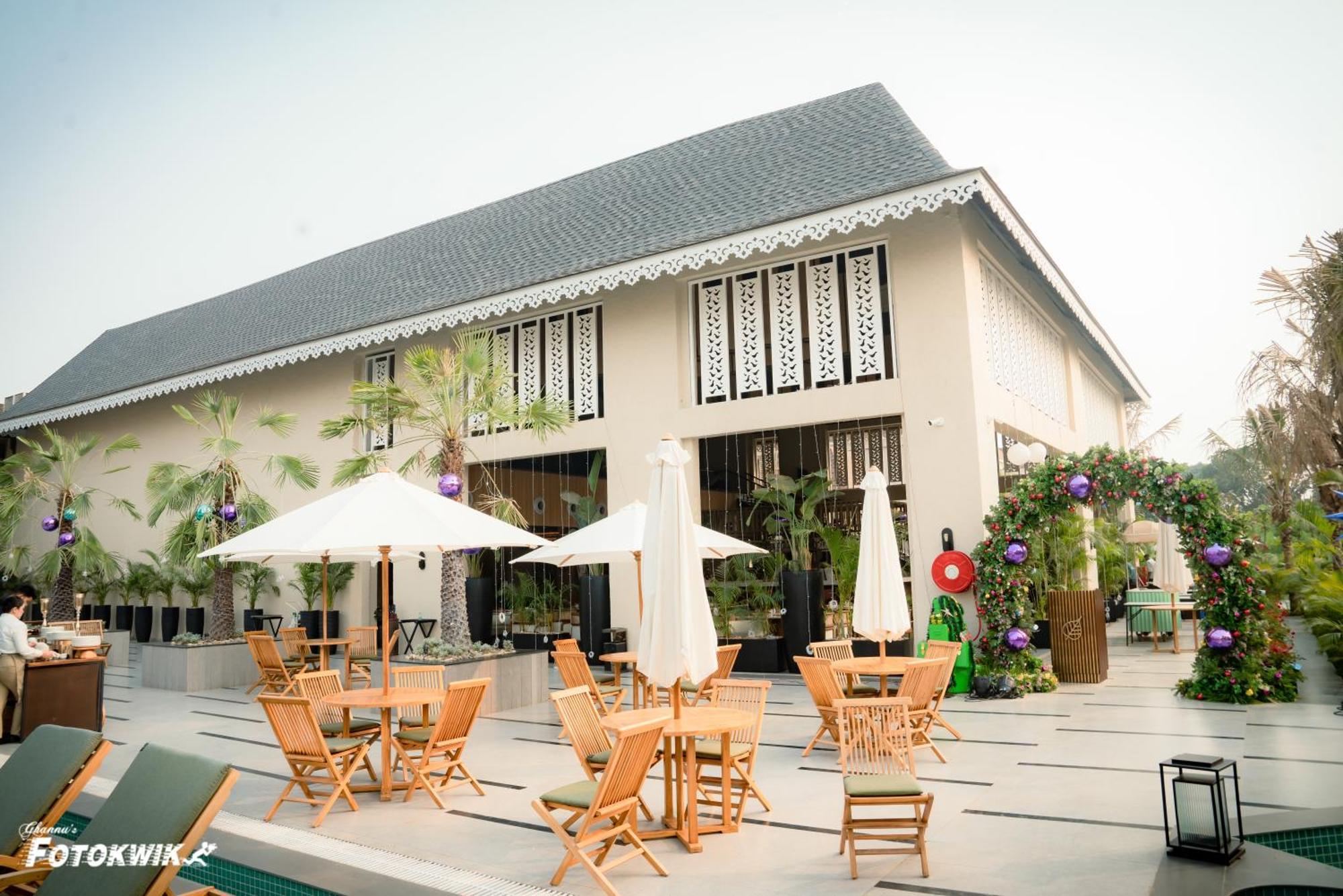 Maira Resort And Convention Centre Rāipur Esterno foto
